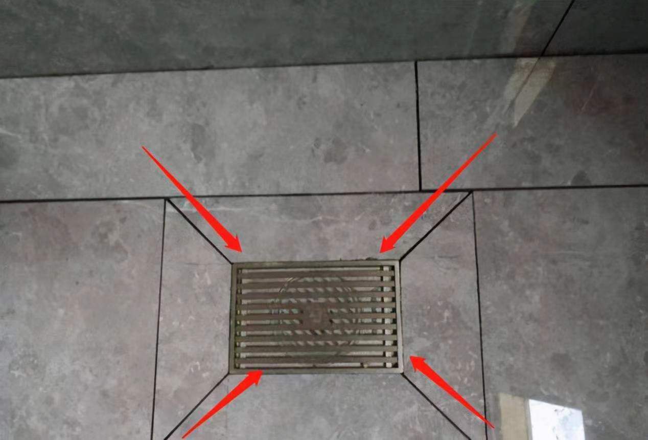 衛(wèi)生間地漏裝在什么位置比較合適？